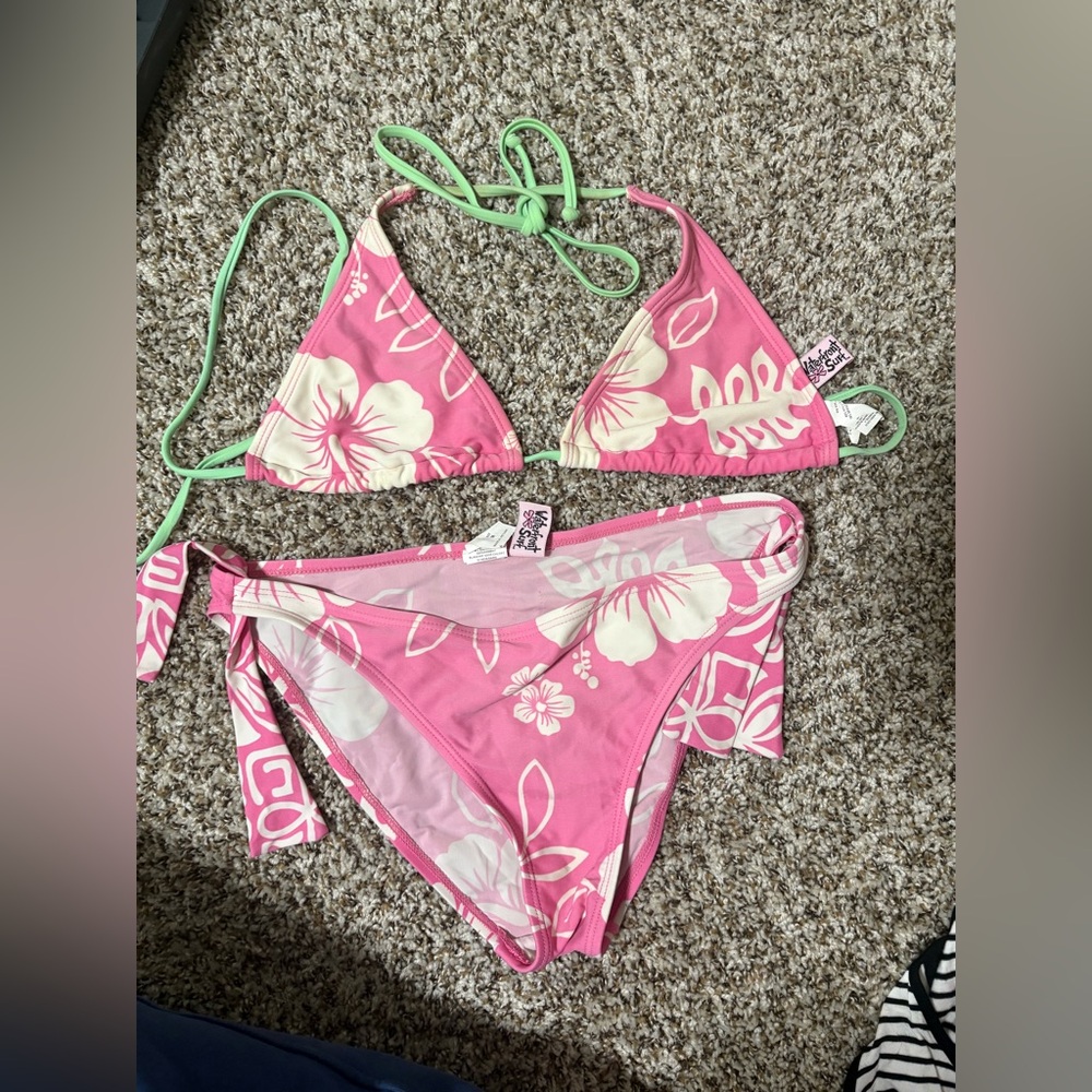 Roxy Pink and Green Bikini Set with Tropical Floral Design